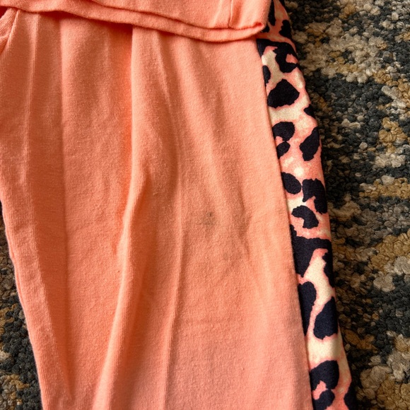 Matching set - Picture 2 of 2